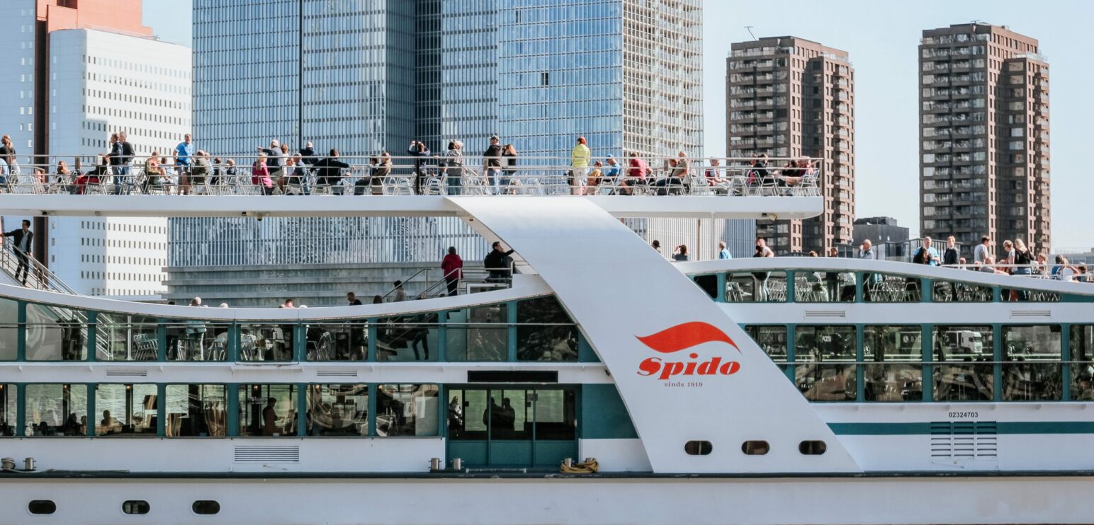 Spido cruise ship